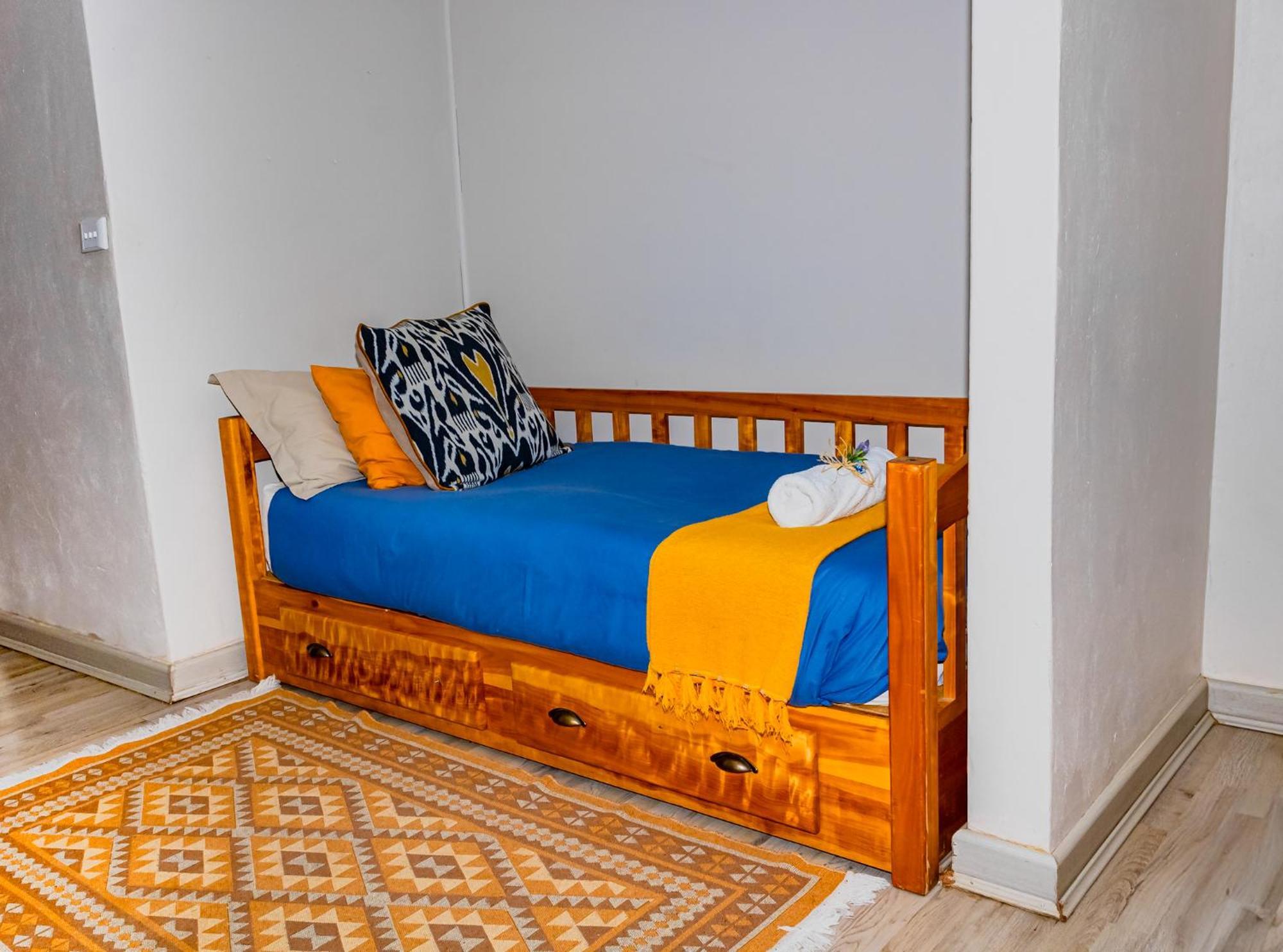 A Cherry Lane Self Catering And B&B Bloemfontein Zewnętrze zdjęcie